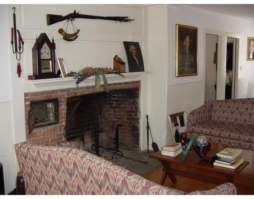 327 Boston Rd, Sutton, MA 01590 photo 2