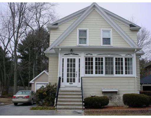 11 Pinevale Ave, Reading, MA 01867 photo 1