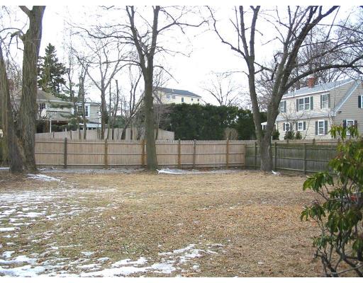 28 Robert Rd, Marblehead, MA 01945 photo 6