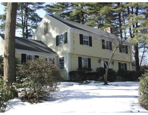 41 Cartwright Rd, Wellesley, MA 02482 photo 1
