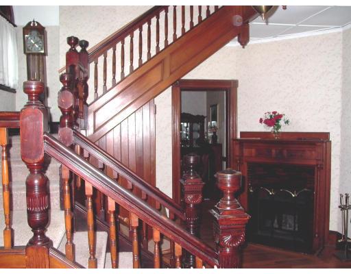 214 Main St, Easthampton, MA 01027 photo 2
