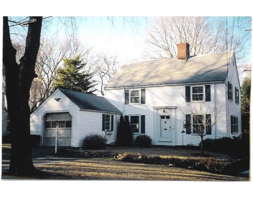 33 Arnold Rd, Hingham, MA 02043 photo 1