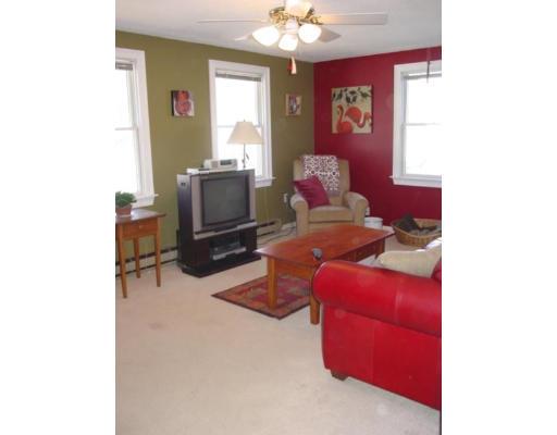 75 Mechanic St, Upton, MA 01568 photo 5