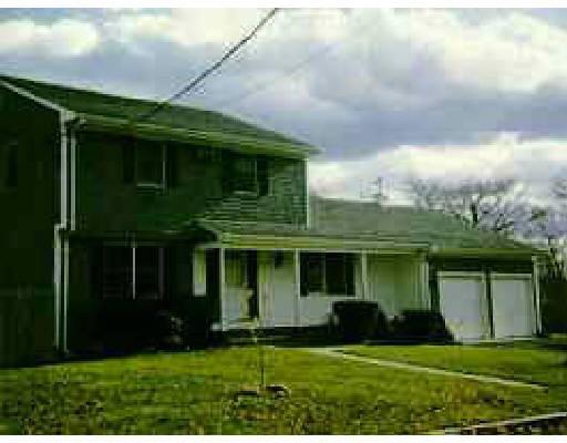 59 Jules St, Fall River, MA 02720 photo 1