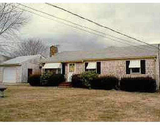 19 Dean St, Raynham, MA 02767 photo 1