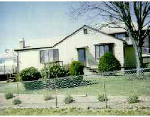 173 Smithies St, Fall River, MA 02723 photo 1