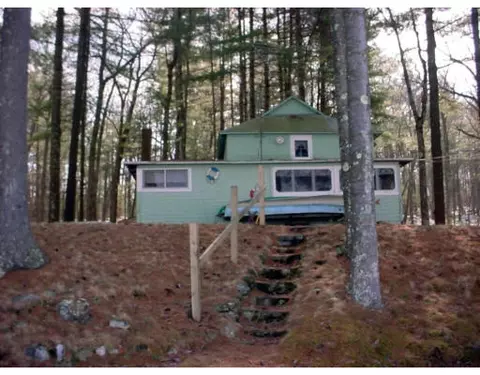 79 Summer Pl, Hardwick, MA 01037 photo 1