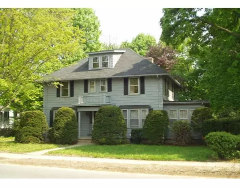 92 Prescott St, Reading, MA 01867 photo 1