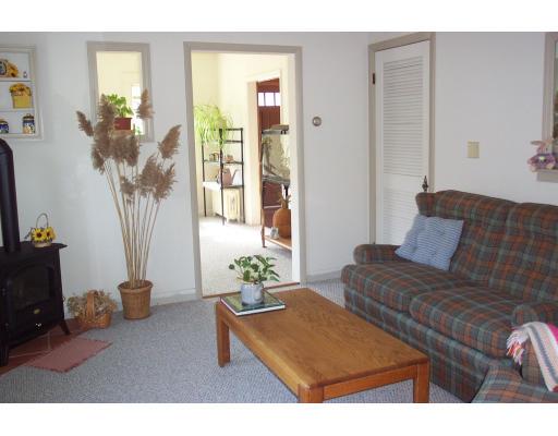6 Dighton, Worcester, MA 01603 photo 2