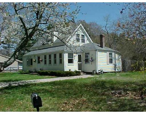 4 Wolf Rd, Bourne, MA 02532 photo 1