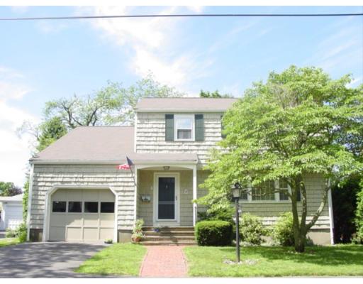 9 Thompson Rd, Marblehead, MA 01945 photo 1