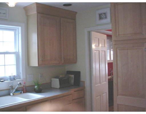 84 Commodore Rd, Worcester, MA 01602 photo 3