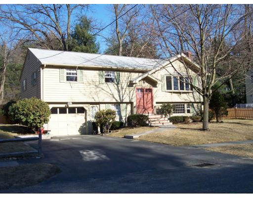 36 Hemlock Rd, Reading, MA 01867 photo 1