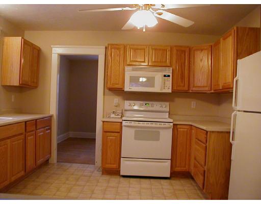12 Morris St, Webster, MA 01570 photo 2