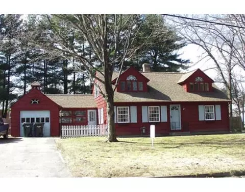 78 Glenoak Dr, Springfield, MA 01129 photo 1