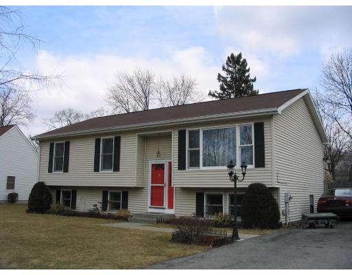 55 Amos Dr, Springfield, MA 01118 photo 1