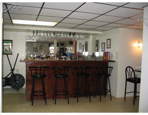 55 Amos Dr, Springfield, MA 01118 photo 9