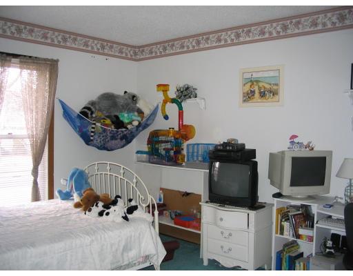 55 Amos Dr, Springfield, MA 01118 photo 7