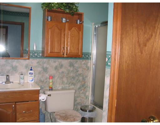 55 Amos Dr, Springfield, MA 01118 photo 8