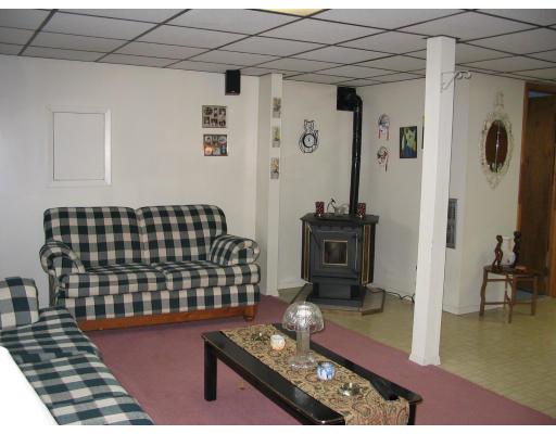 55 Amos Dr, Springfield, MA 01118 photo 10