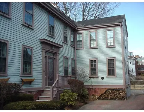 10 State St #3, Marblehead, MA 01945 photo 1