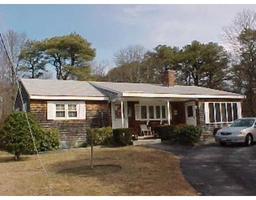 25 Pilgrim Rd, Bourne, MA 02562 photo 1