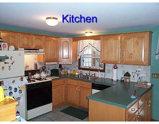 23 Spaulding St, Townsend, MA 01469 photo 3
