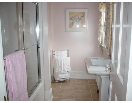 17 Chapel St, Wareham, MA 02571 photo 12