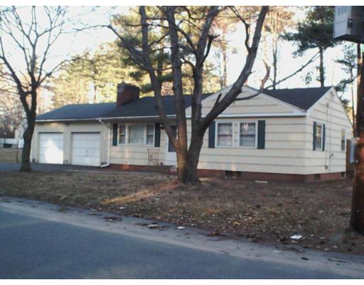 73 Dewitt St, Springfield, MA 01129 photo 1