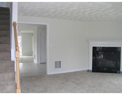 7 Harvest Rd, Reading, MA 01867 photo 2