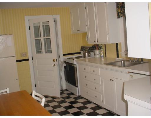 120 Monadnock Rd, Worcester, MA 01609 photo 3
