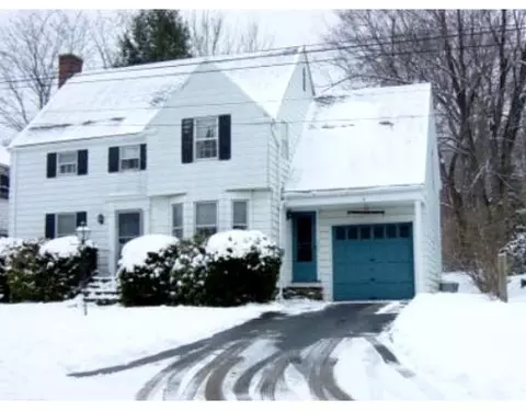 6 Evelyn St, Worcester, MA 01607 photo 1