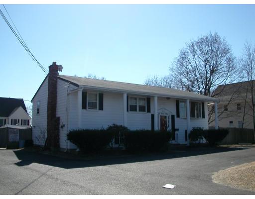 115 Plain St, Braintree, MA 02184 photo 4