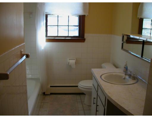 115 Plain St, Braintree, MA 02184 photo 3