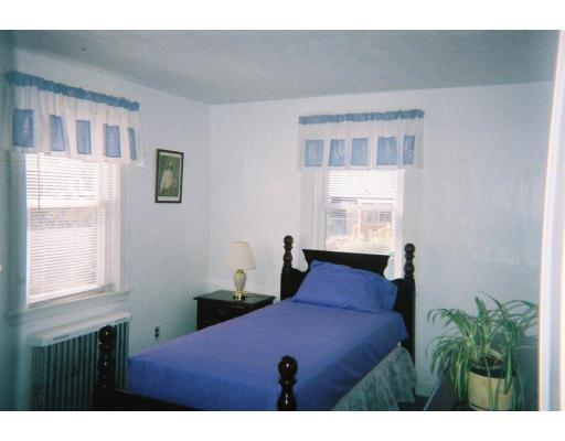 25 St Anns Ave, Peabody, MA 01960 photo 5