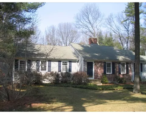 3 Bridle Path Cir, Dover, MA 02030 photo 1