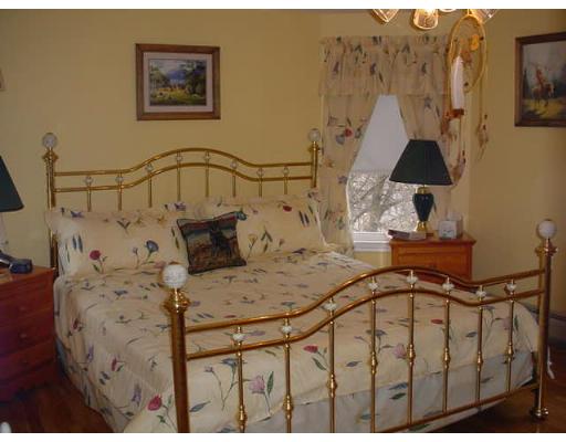 14 Appleton Ave, Beverly, MA 01915 photo 5