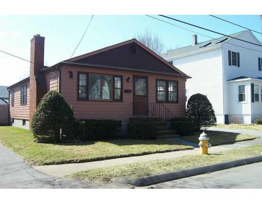9 Crane St, Danvers, MA 01923 photo 1