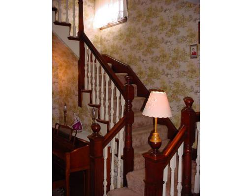 44 Reed St, Dedham, MA 02026 photo 2