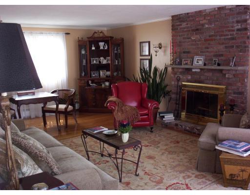 30 Morningside Dr, Beverly, MA 01915 photo 4