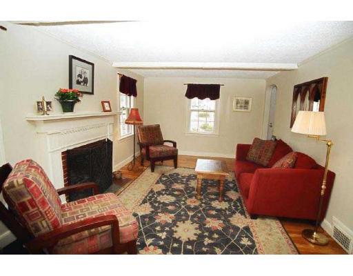 352 Summer Ave, Reading, MA 01867 photo 5