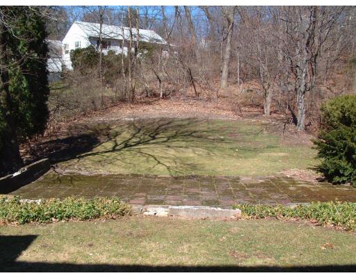 153 Hackensack Rd, Chestnut Hill, MA 02467 photo 2