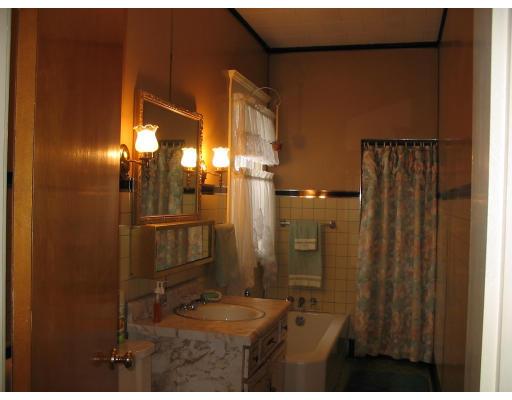 191 S Main St, Acushnet, MA 02743 photo 3