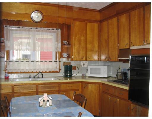 191 S Main St, Acushnet, MA 02743 photo 2