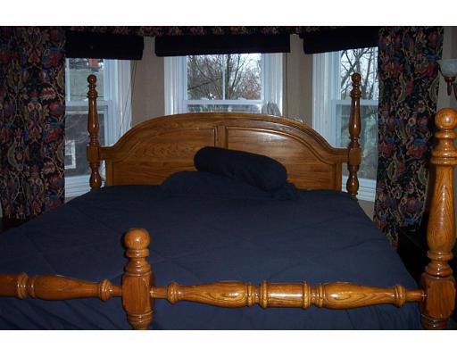 8 Spring St, Stoneham, MA 02180 photo 8