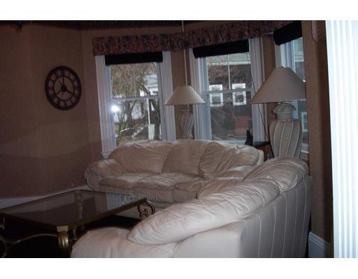 8 Spring St, Stoneham, MA 02180 photo 2