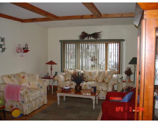 55 Kinsman St, Everett, MA 02149 photo 4