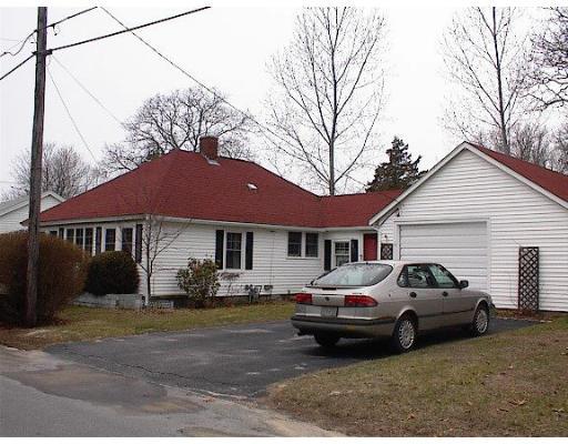11 Mason St, Buzzards Bay, MA 02532 photo 1