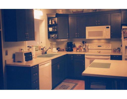 8 Corbin St, Franklin, MA 02038 photo 5