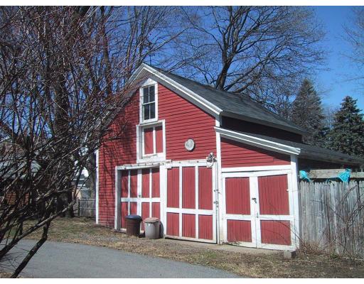 384 Springfield St, Chicopee, MA 01013 photo 9